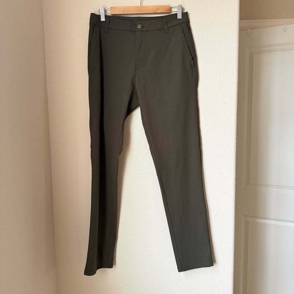Lululemon Commission Pant Classic 32" Warpstreme Green Size 30